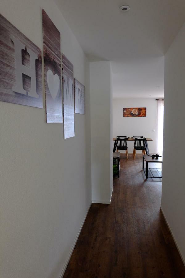 Sweet Park Appartements Rheinhausen Luaran gambar