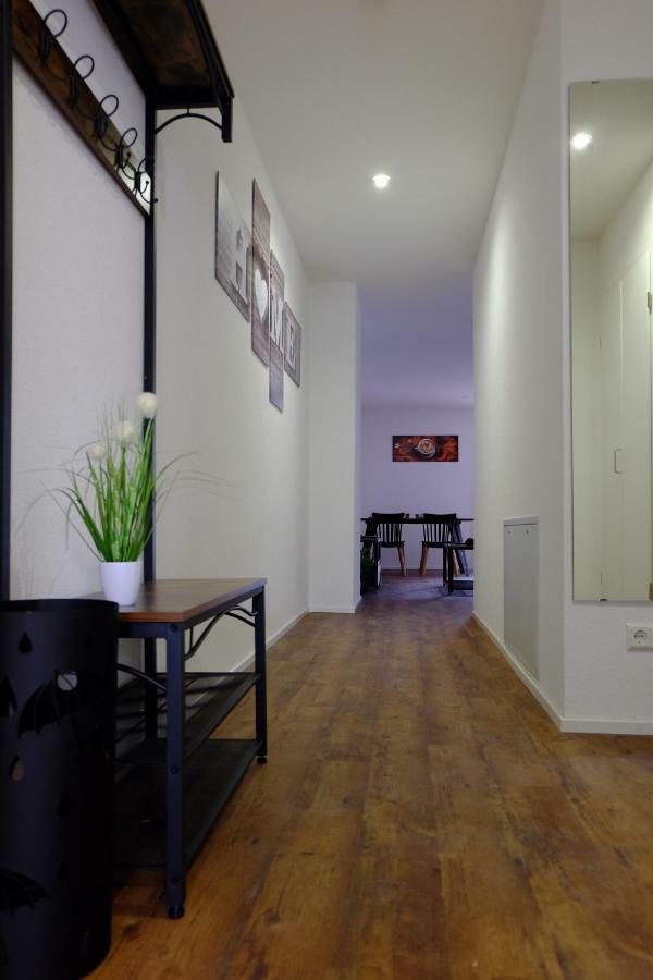 Sweet Park Appartements Rheinhausen Luaran gambar